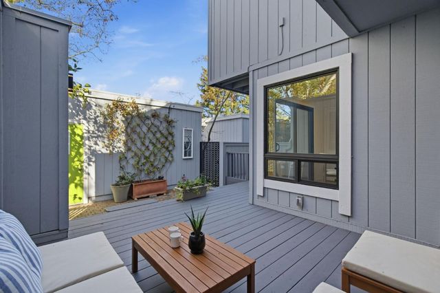 201 Ortega Avenue, Mountain View, CA 94040