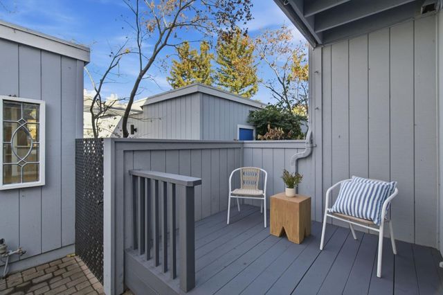 201 Ortega Avenue, Mountain View, CA 94040