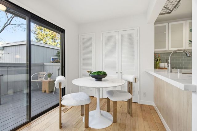 201 Ortega Avenue, Mountain View, CA 94040