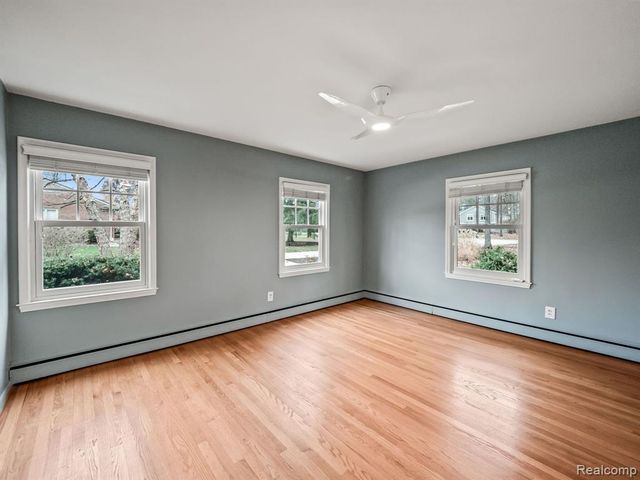 3781 Lincoln Road, Bloomfield Hills, MI 48301