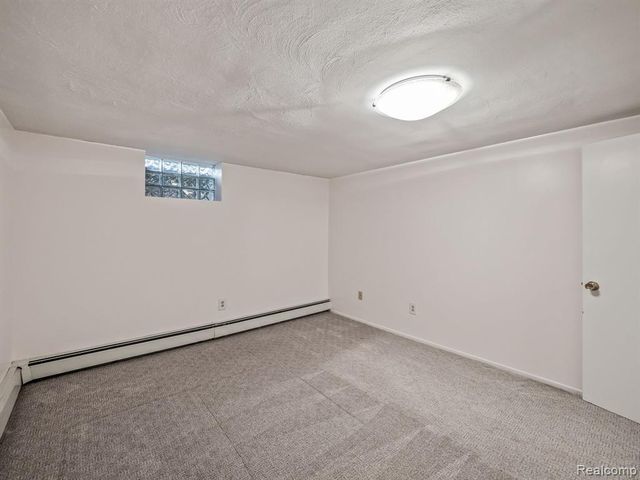 3781 Lincoln Road, Bloomfield Hills, MI 48301