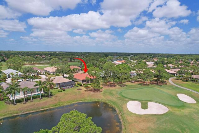 8120 Links Way, Port St Lucie, FL 34986