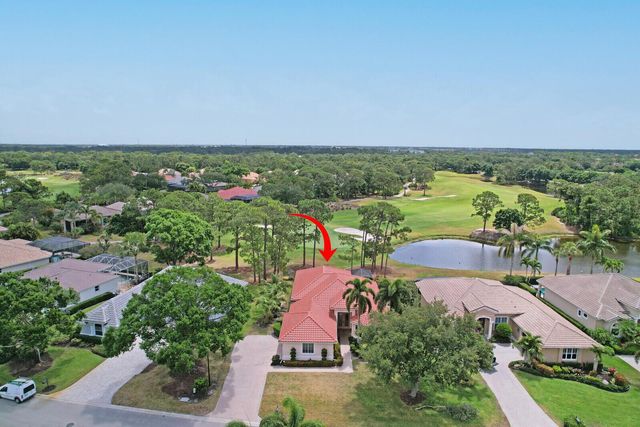 8120 Links Way, Port St Lucie, FL 34986