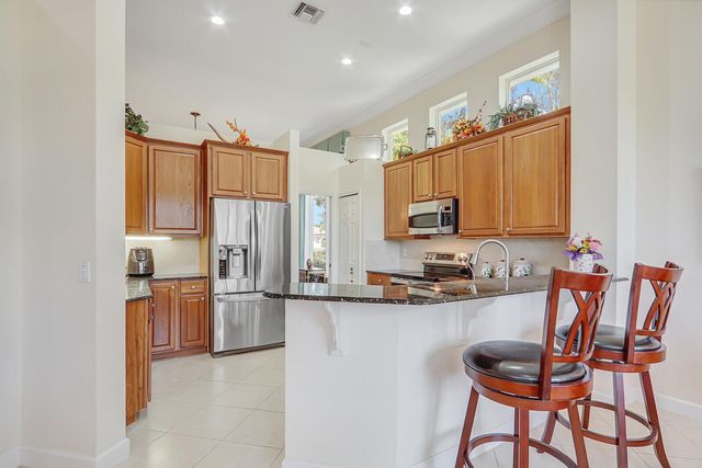 8120 Links Way, Port St Lucie, FL 34986