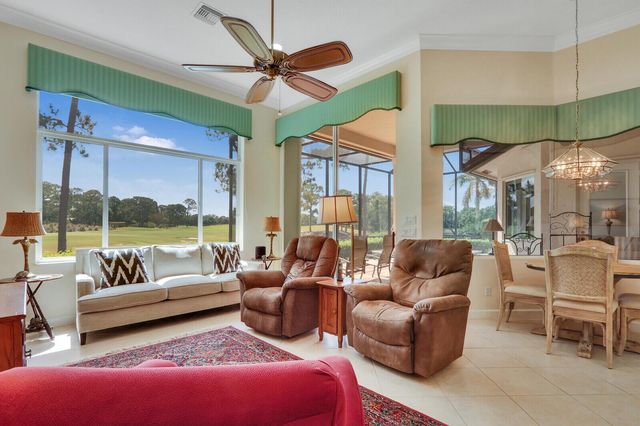 8120 Links Way, Port St Lucie, FL 34986