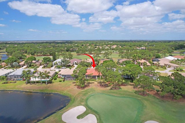 8120 Links Way, Port St Lucie, FL 34986