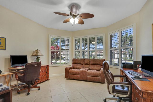 8120 Links Way, Port St Lucie, FL 34986