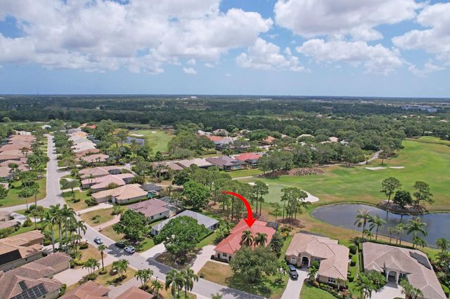 8120 Links Way, Port St Lucie, FL 34986