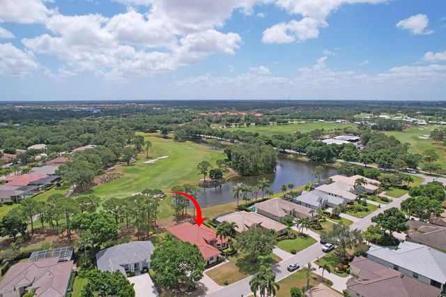 8120 Links Way, Port St Lucie, FL 34986