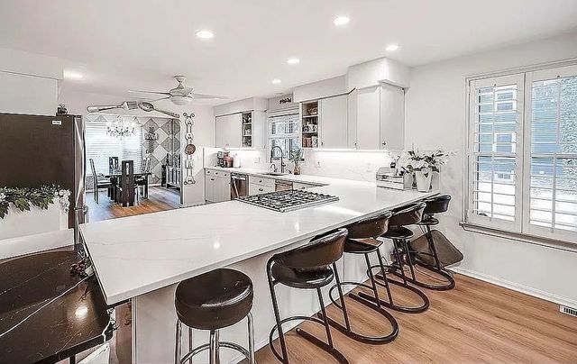 396 Dedham St, Newton, MA 02459