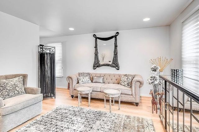 396 Dedham St, Newton, MA 02459