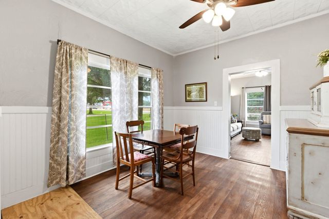 9282 State Highway 75 S, New Waverly, TX 77358