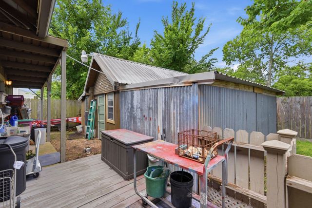 9282 State Highway 75 S, New Waverly, TX 77358