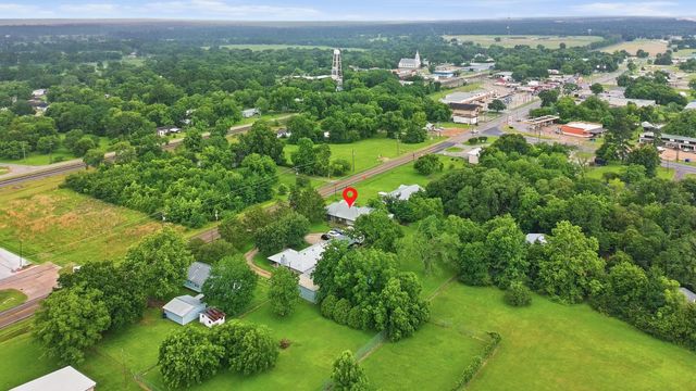9282 State Highway 75 S, New Waverly, TX 77358