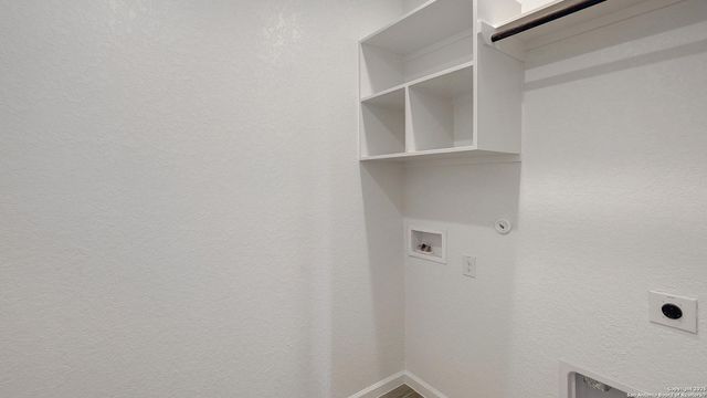 385 Haby Hollow, San Antonio, TX 78253