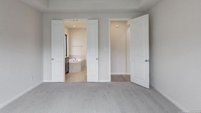 385 Haby Hollow, San Antonio, TX 78253