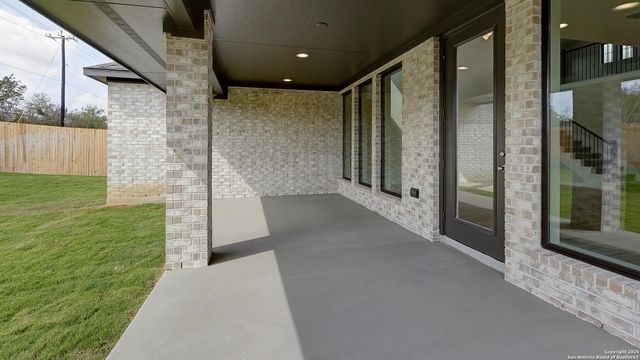 385 Haby Hollow, San Antonio, TX 78253