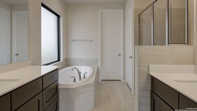 385 Haby Hollow, San Antonio, TX 78253