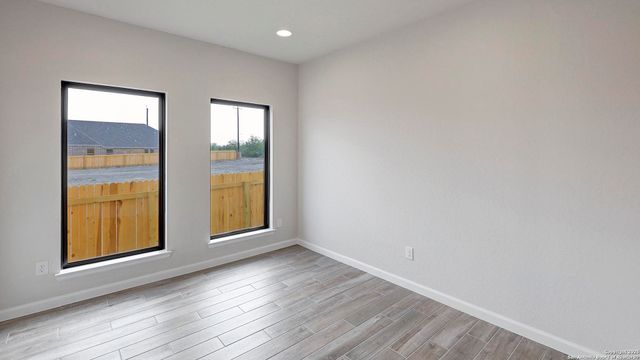 385 Haby Hollow, San Antonio, TX 78253