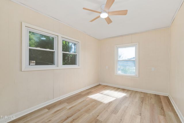 1605 Highpoint Avenue, Kingsport, TN 37665