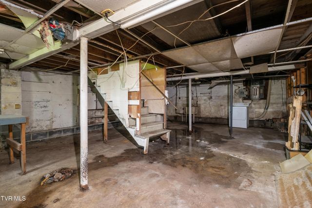 1605 Highpoint Avenue, Kingsport, TN 37665