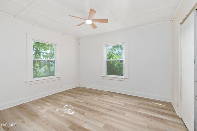 1605 Highpoint Avenue, Kingsport, TN 37665