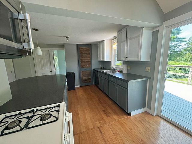 139 Curtis Avenue, Rutland City, VT 05701