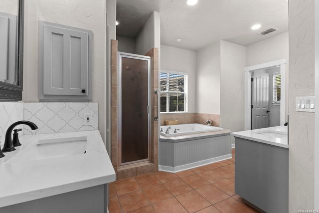 711 Cypress Bend, Boerne, TX 78006