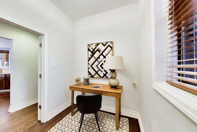3810 N Fremont Street 2B, Chicago, IL 60613