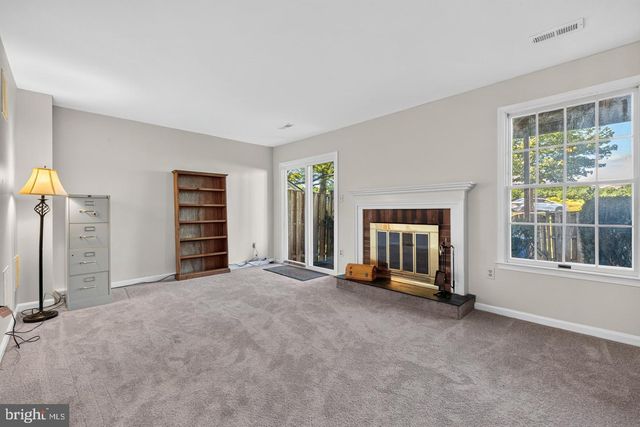 6581 WILLARD HORINE CT, Frederick, MD 21703