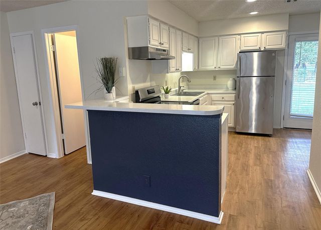 503 Algerita DR B, Georgetown, TX 78628