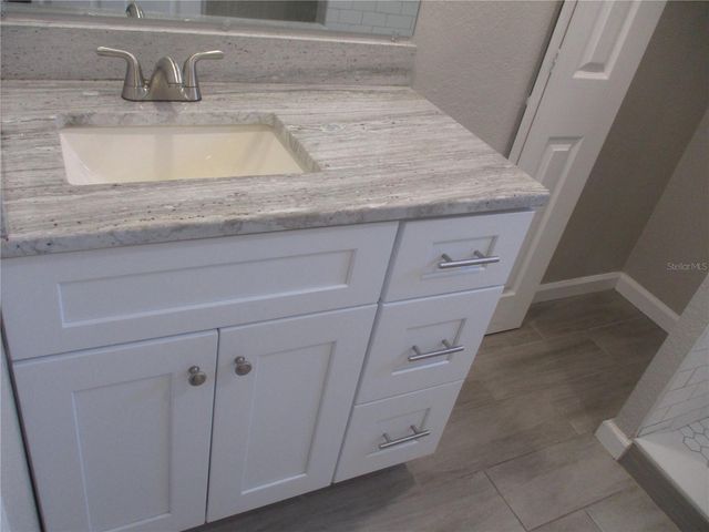 4437 10TH AVENUE S, St Petersburg, FL 33711