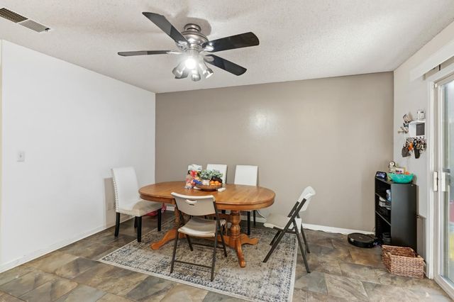 112 Touchstone Pl, West Sacramento, CA 95691