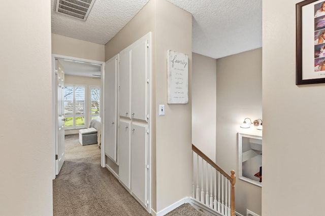 112 Touchstone Pl, West Sacramento, CA 95691