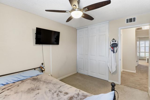 112 Touchstone Pl, West Sacramento, CA 95691