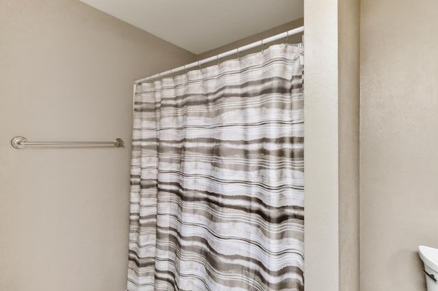 112 Touchstone Pl, West Sacramento, CA 95691