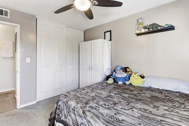 112 Touchstone Pl, West Sacramento, CA 95691