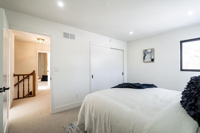 12500 W Scarborough DRIVE, New Berlin, WI 53151