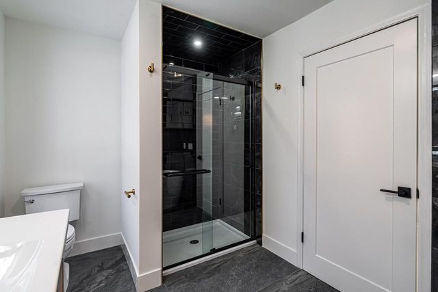 12500 W Scarborough DRIVE, New Berlin, WI 53151