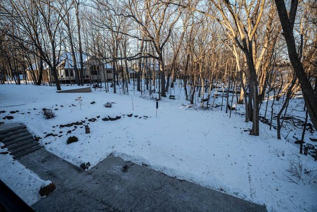 12500 W Scarborough DRIVE, New Berlin, WI 53151