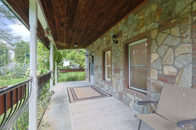 437 Oscawana Lake Road 435, Putnam Valley, NY 10579