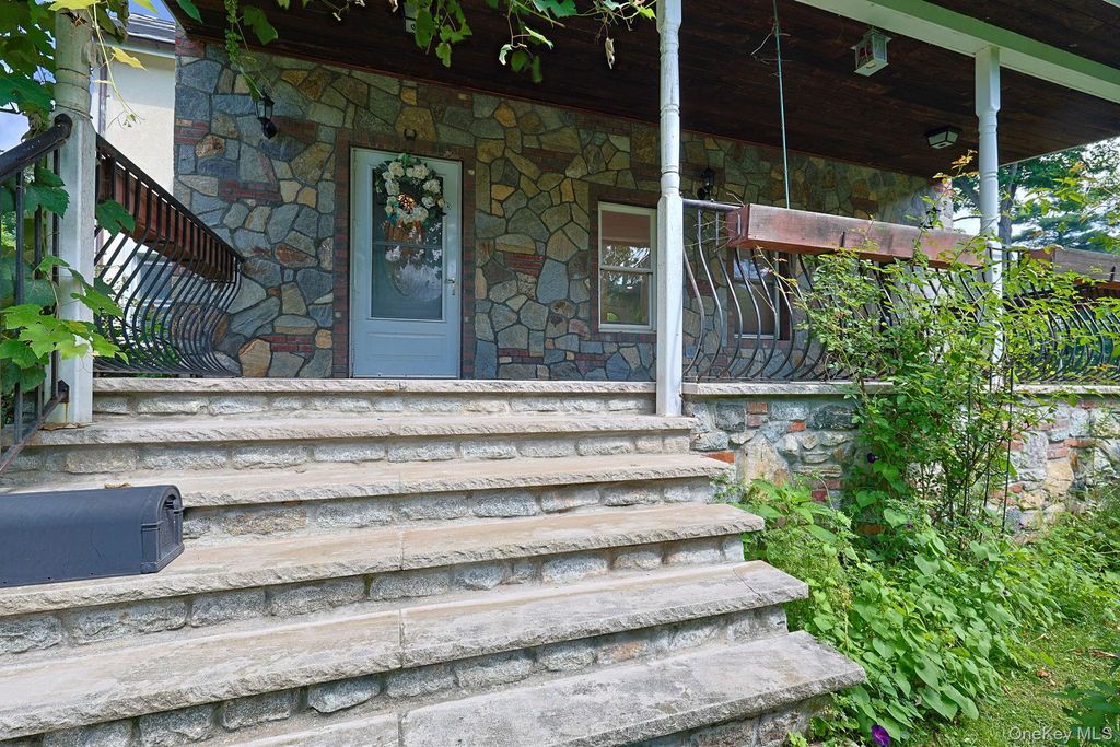 437 Oscawana Lake Road 435, Putnam Valley, NY 10579