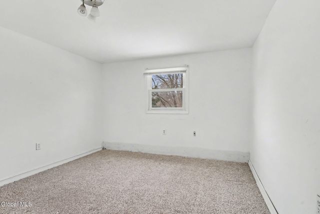 26 Everett Road, Colonie, NY 12205