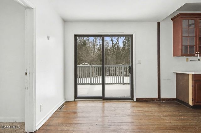 26 Everett Road, Colonie, NY 12205