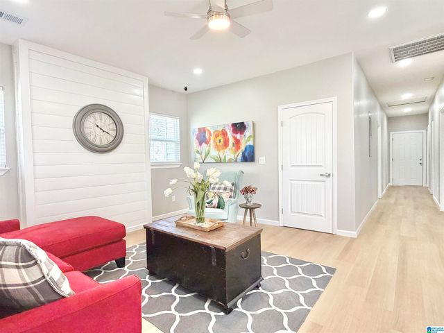 2615 AVENUE F, Birmingham, AL 35218