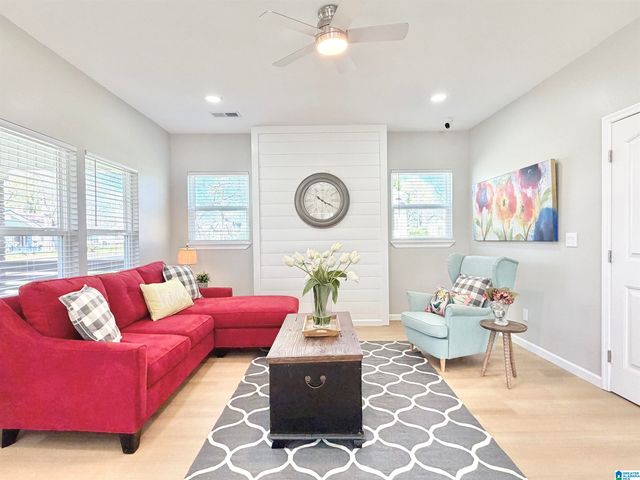 2615 AVENUE F, Birmingham, AL 35218