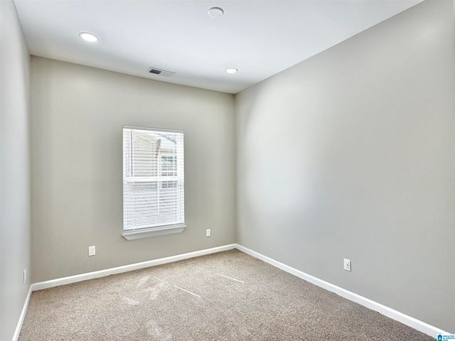 2615 AVENUE F, Birmingham, AL 35218