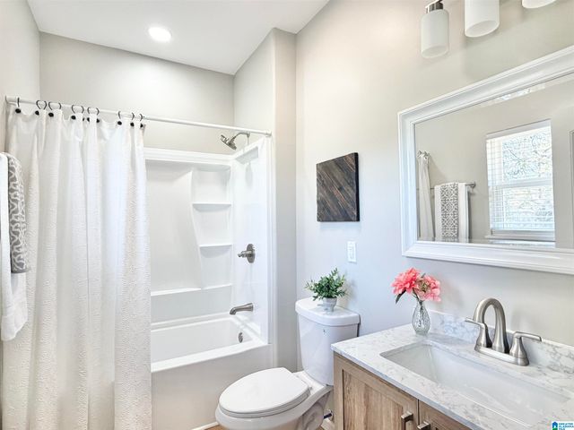 2615 AVENUE F, Birmingham, AL 35218