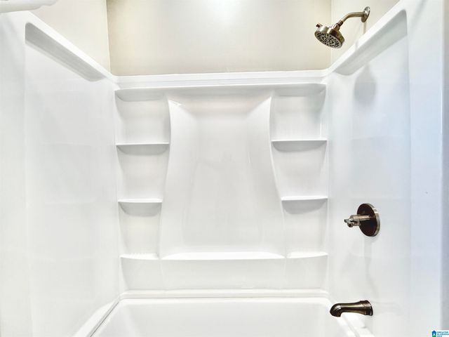 2615 AVENUE F, Birmingham, AL 35218