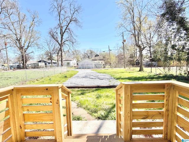 2615 AVENUE F, Birmingham, AL 35218